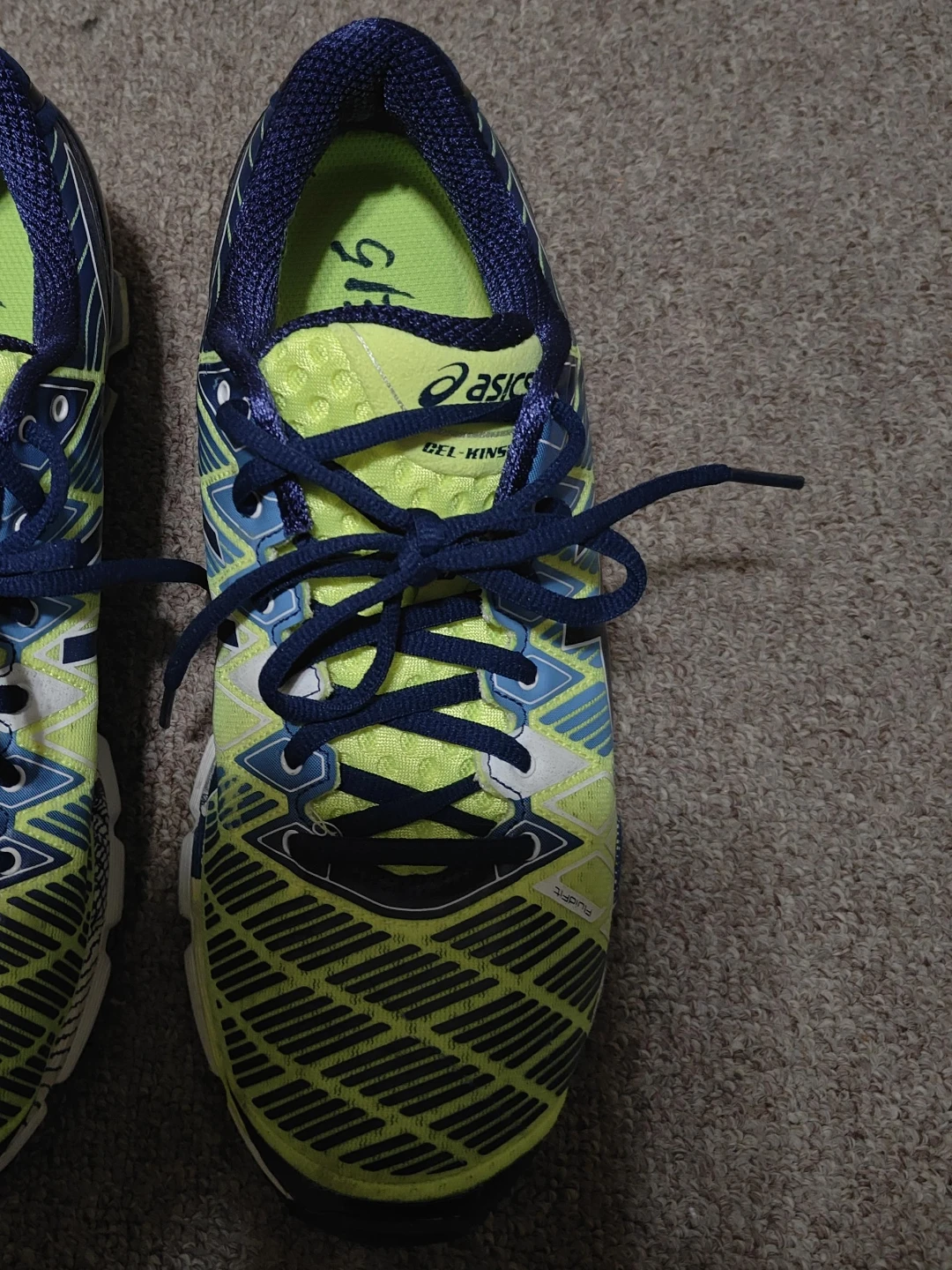 Asics Gel-Kinsei 5 - US 8.5