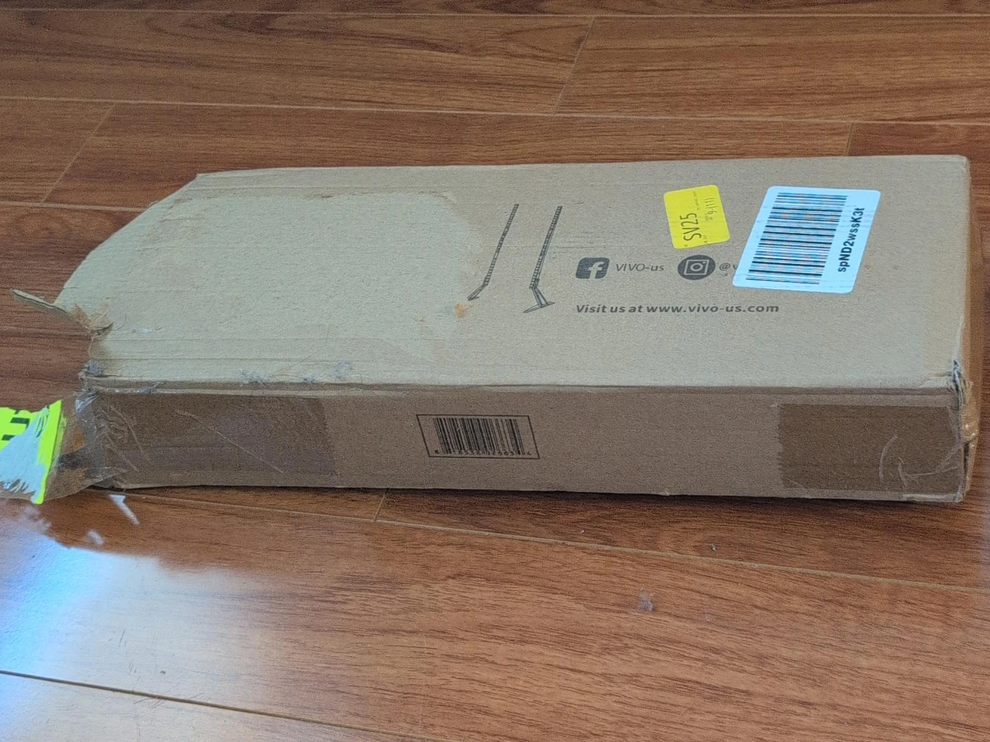 VIVO Single Monitor Desk Mount - New in Box! thumbnail