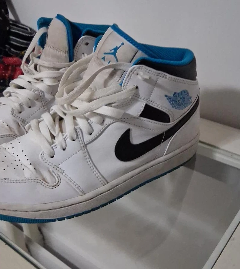 Air Jordan 1 Mid White/Black/Teal, US 8