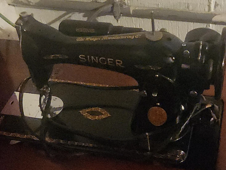 Vintage Singer Sewing Machine