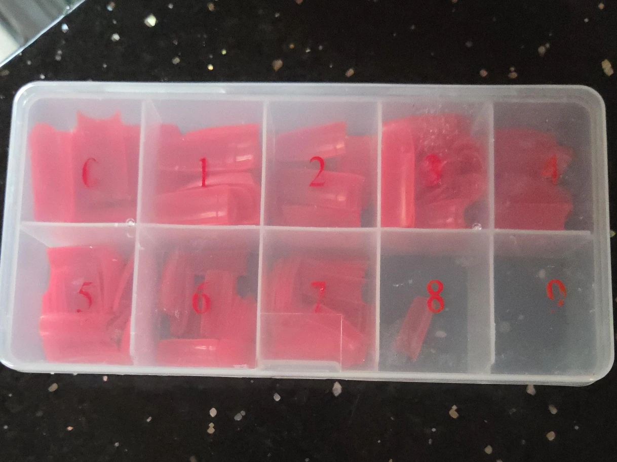 Red False Nail Tips Set