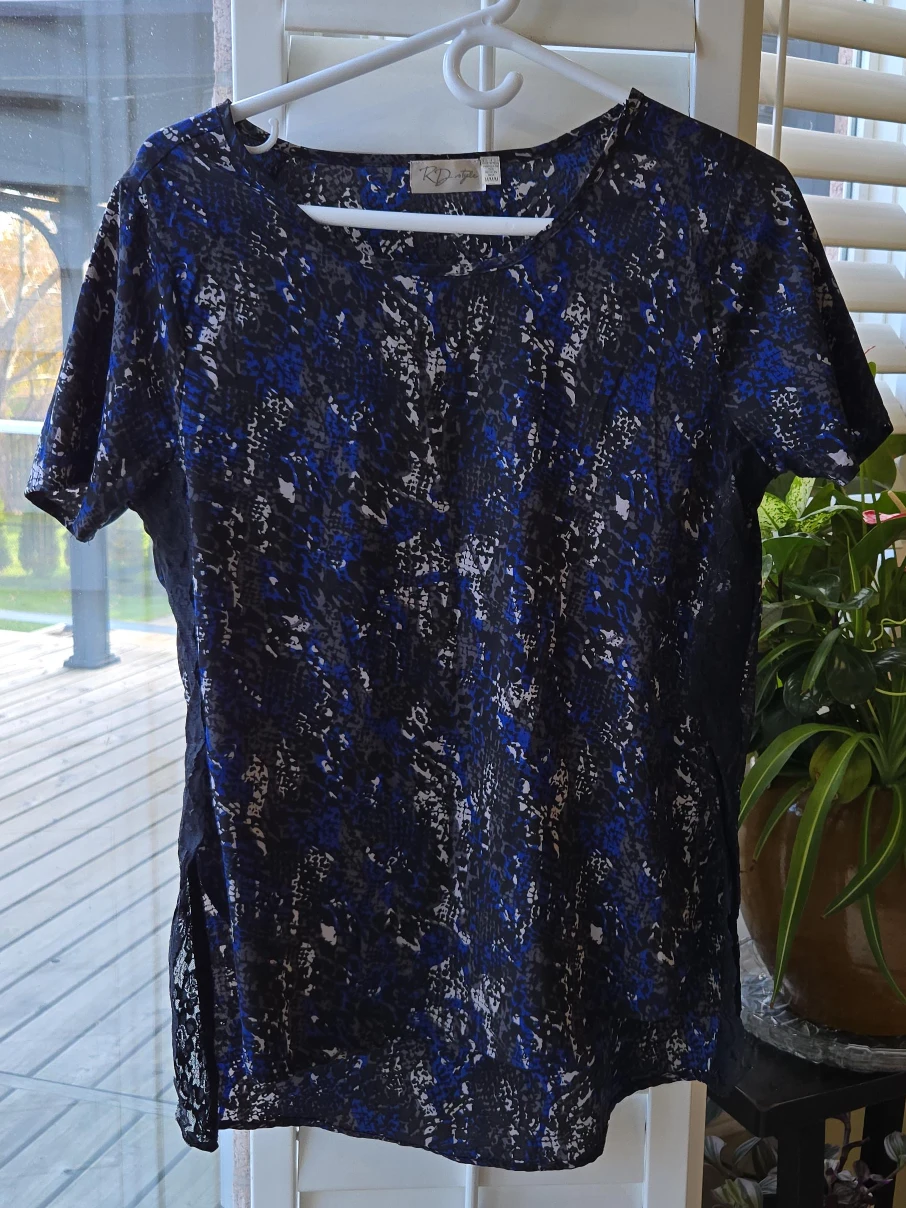 RD Style Blue Patterned Top - Size M