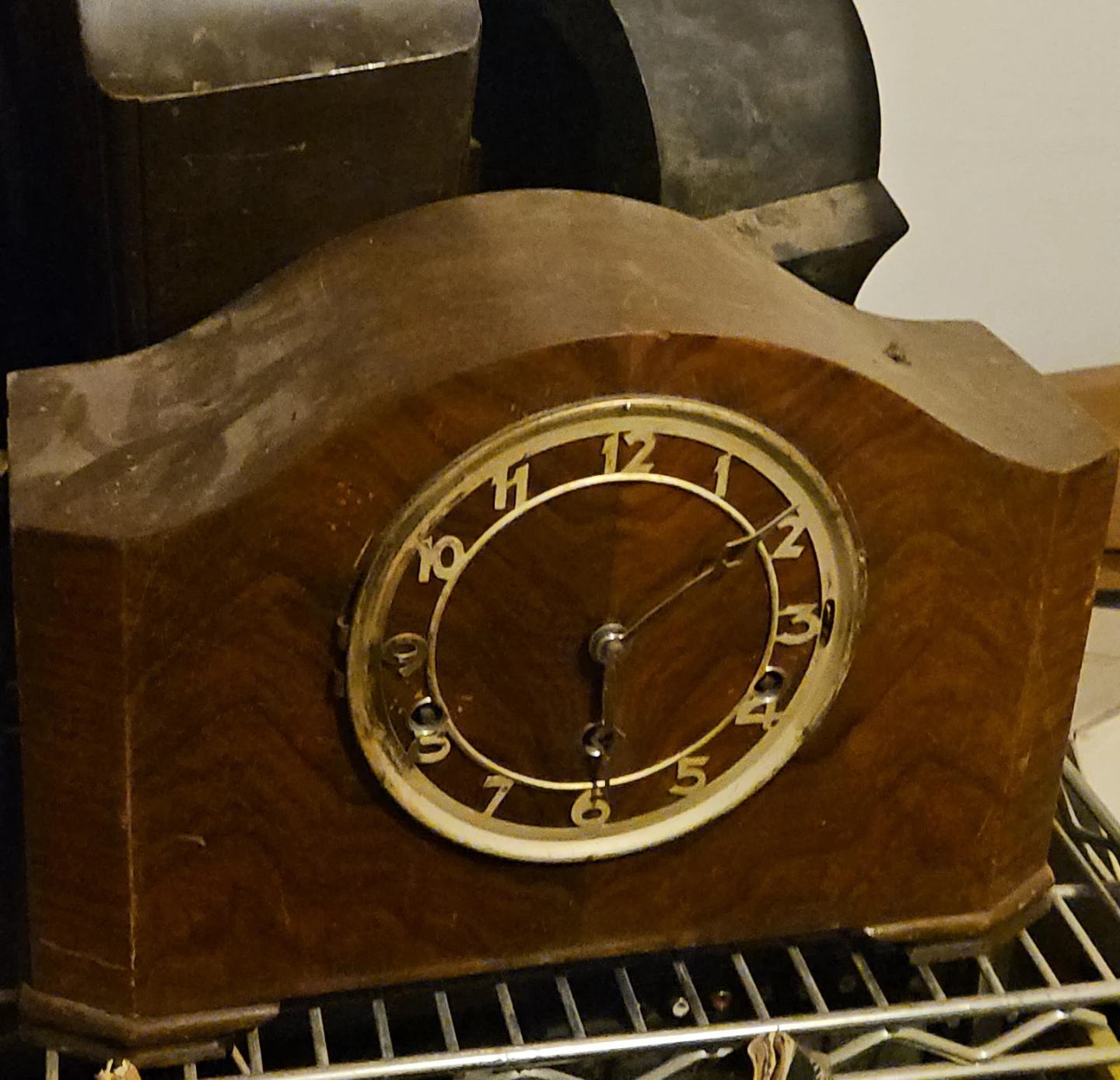 Vintage Wooden Mantel Clock