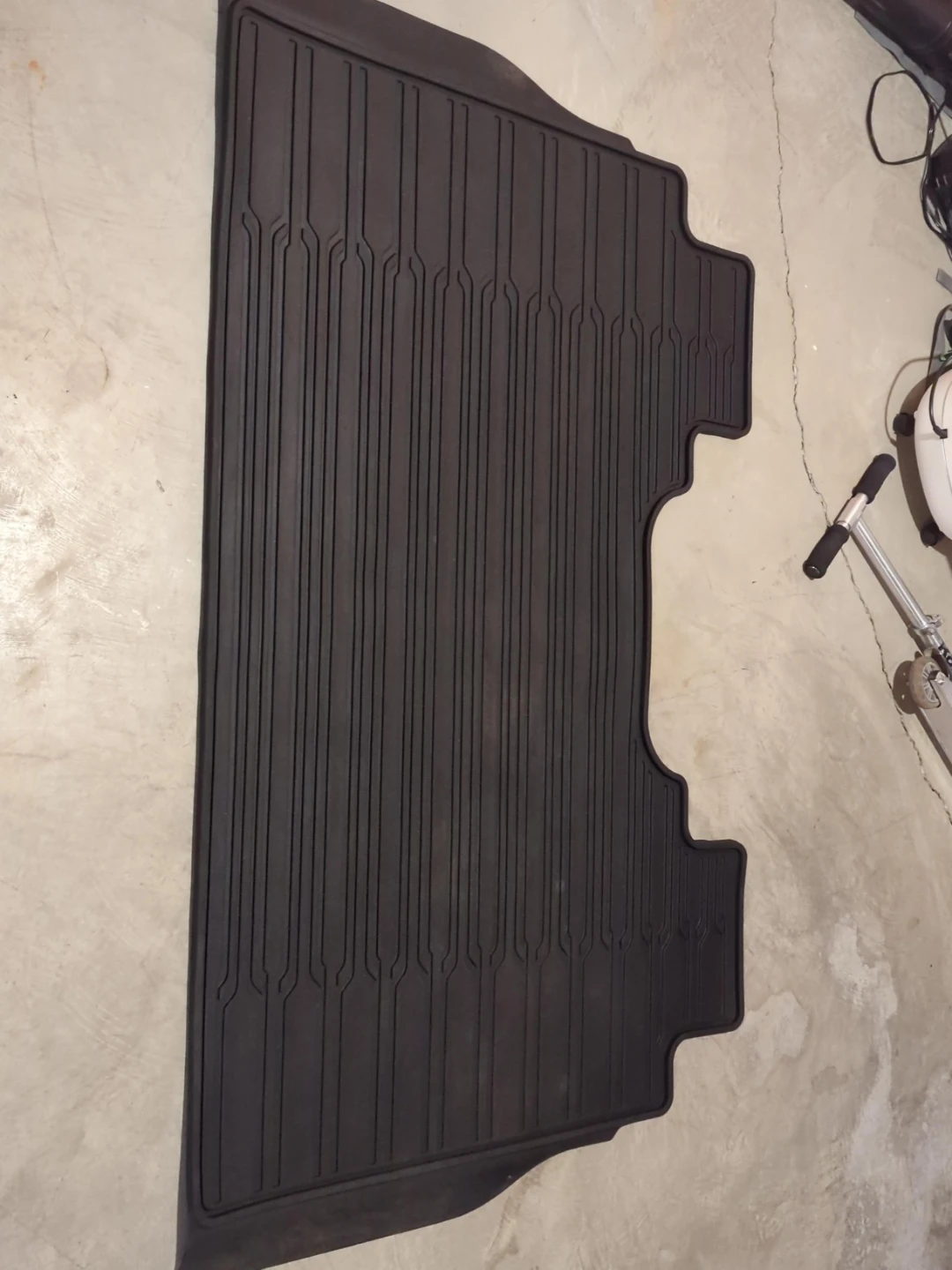 Black Rubber Ford Trunk Cargo Mat