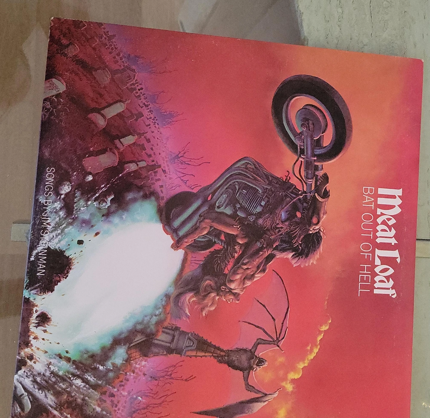 Meat Loaf - Bat Out of Hell Vinyl Record thumbnail