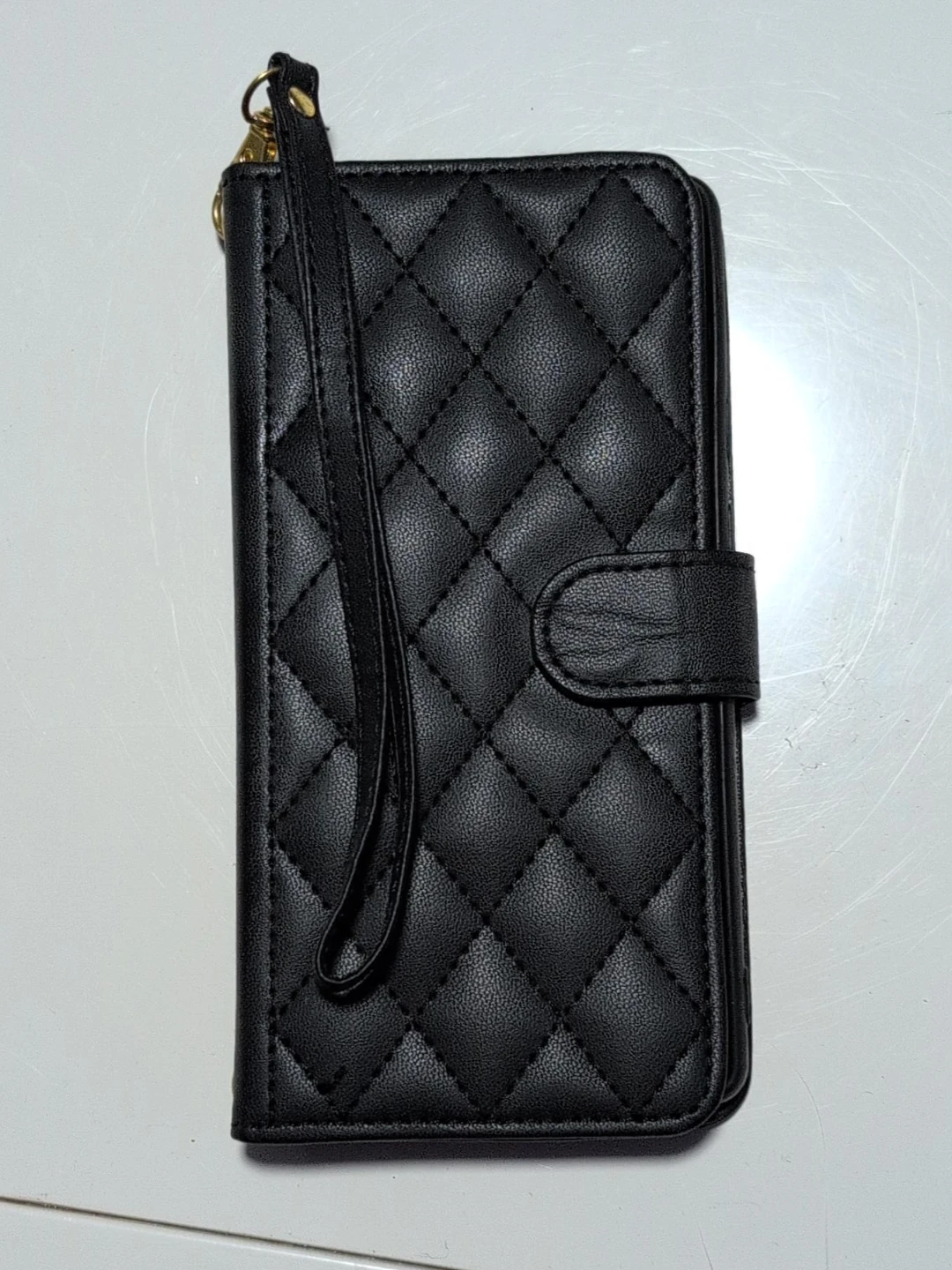 Black Quilted Wallet Case thumbnail