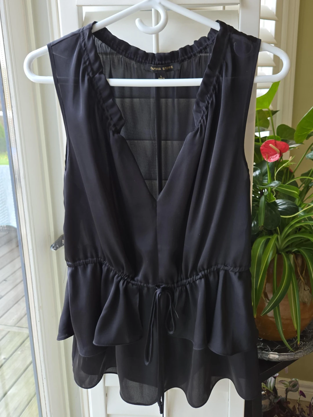 Cynthia Steffe Black Sleeveless Top - Size L