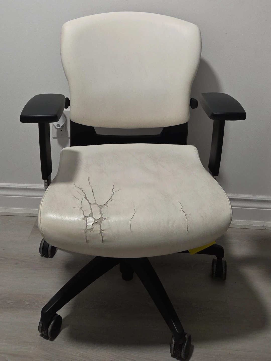 White Office Chair - Some Wear thumbnail