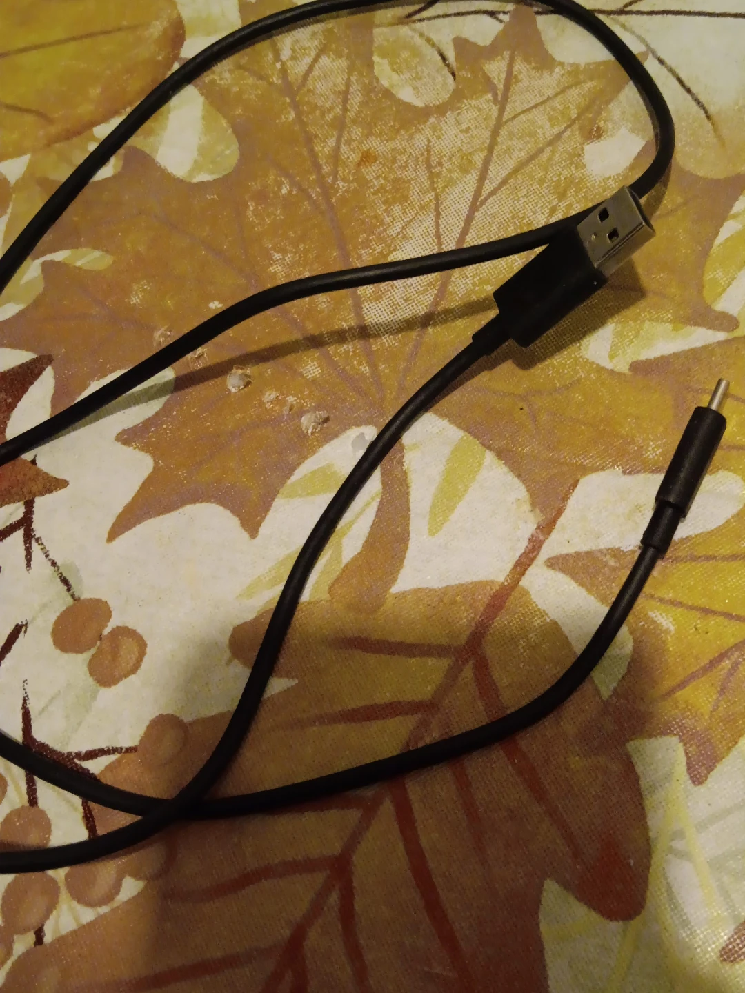 USB to DC Charging Cable image indicator(1)