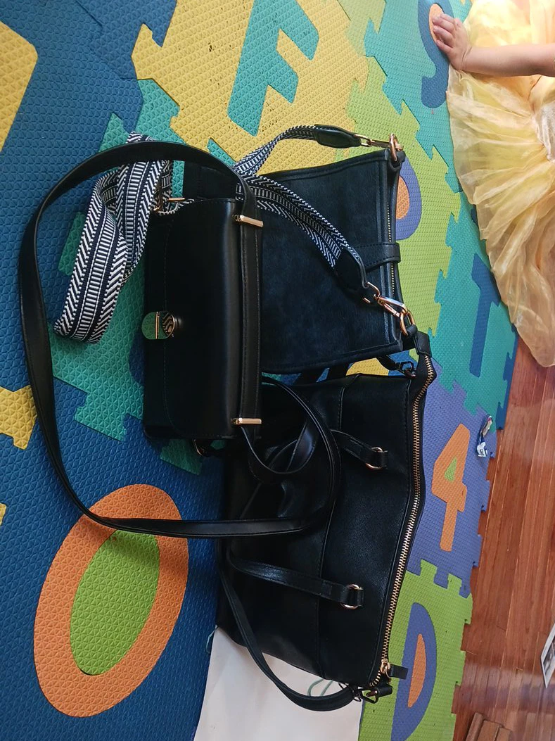 Black Shoulder Bags Set thumbnail