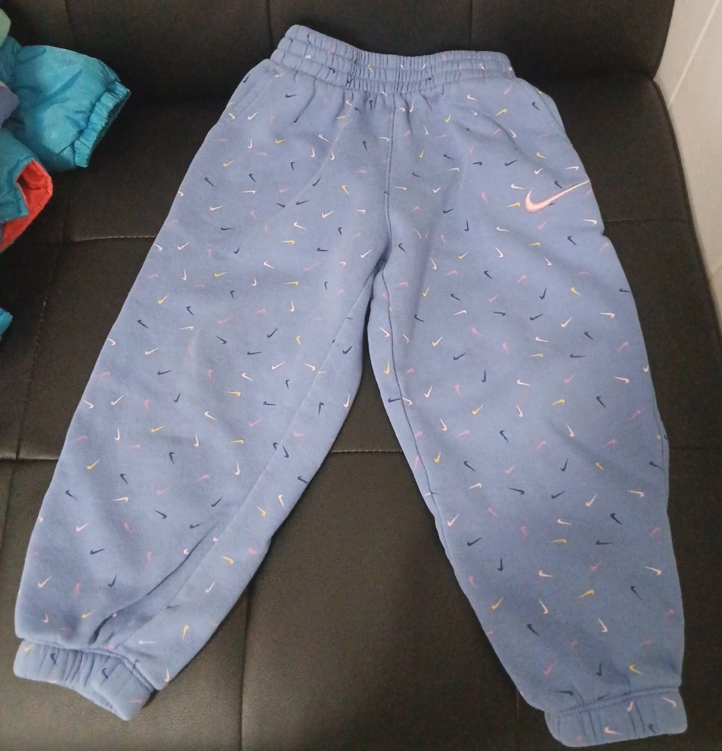 Nike Kids' Sweatpants Size S (4-5 yrs) thumbnail