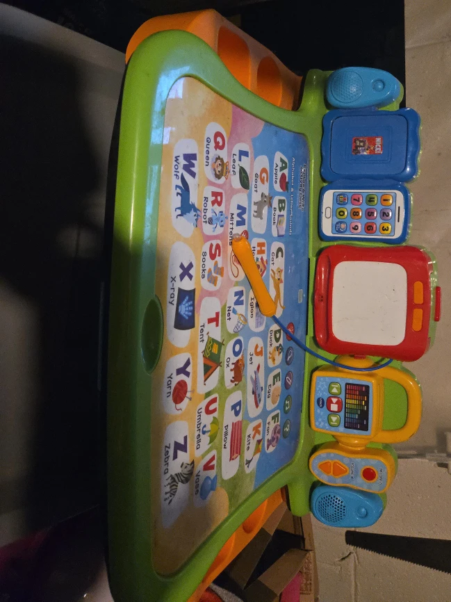 VTech Alphabet Activity Desk