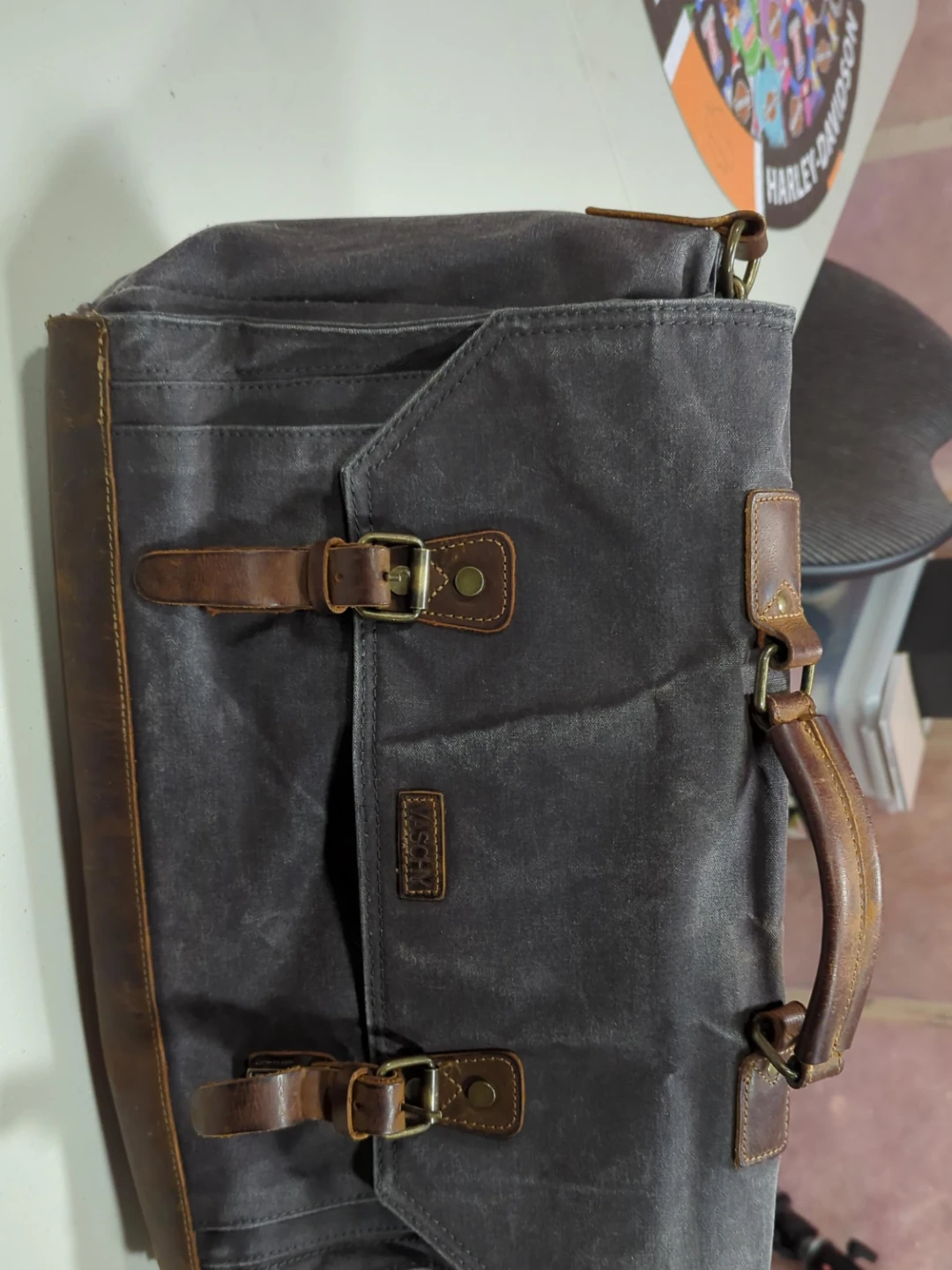 VASCHY Canvas Leather Trim Messenger Bag