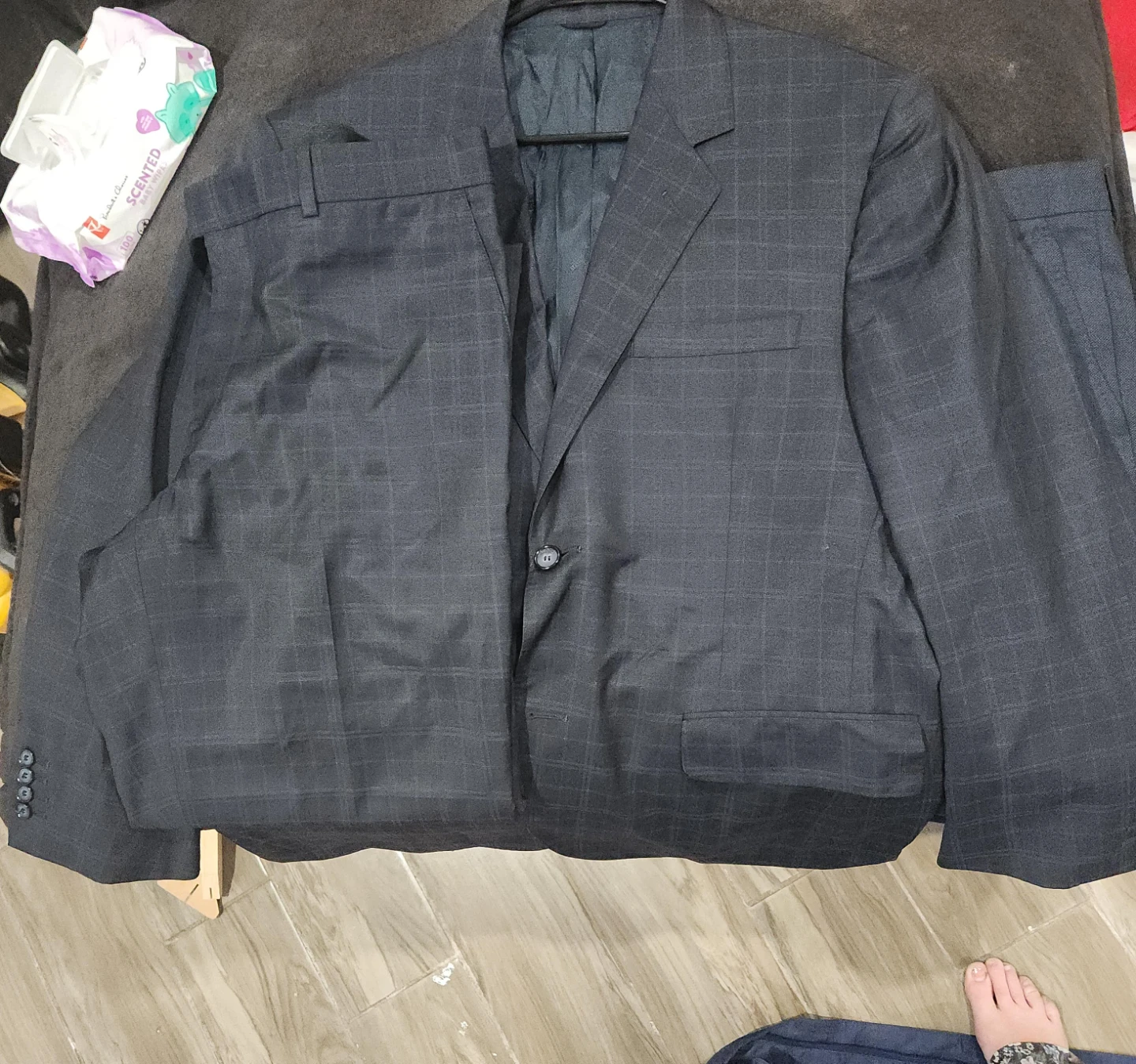 Men's Plaid Suit thumbnail