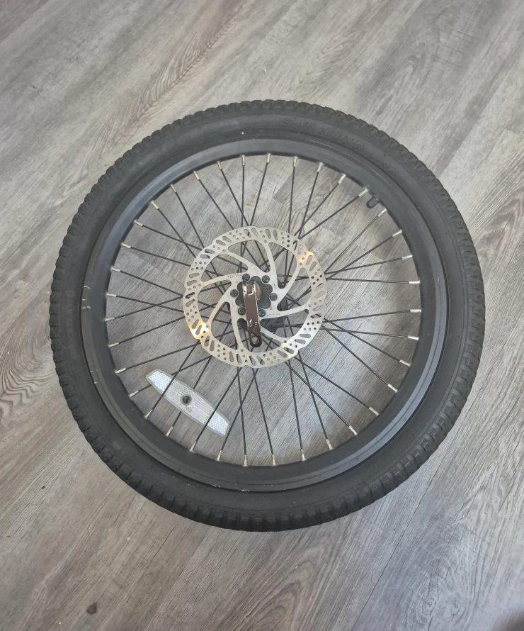 Bike Wheel with Tektro Disc Brake