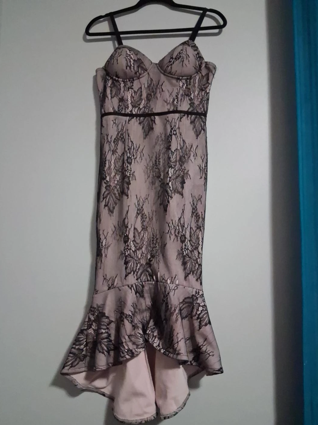 Strapless Lace Fishtail Dress