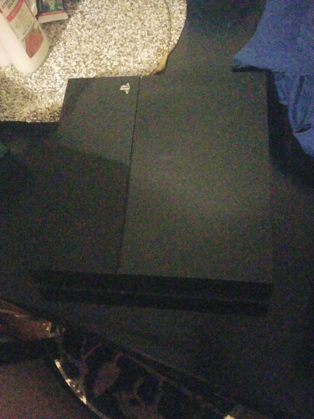 PlayStation 4 (PS4) Console
