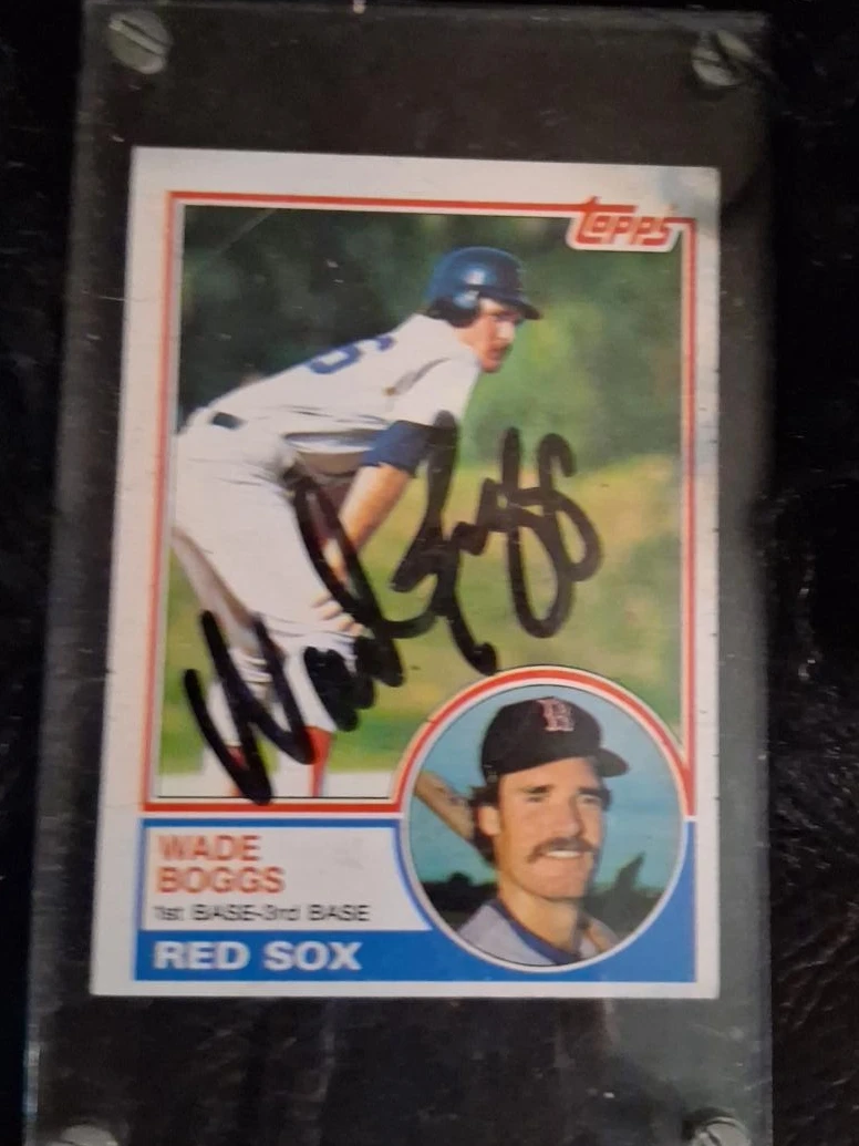 Wade Boggs Autographed Topps Baseball Card