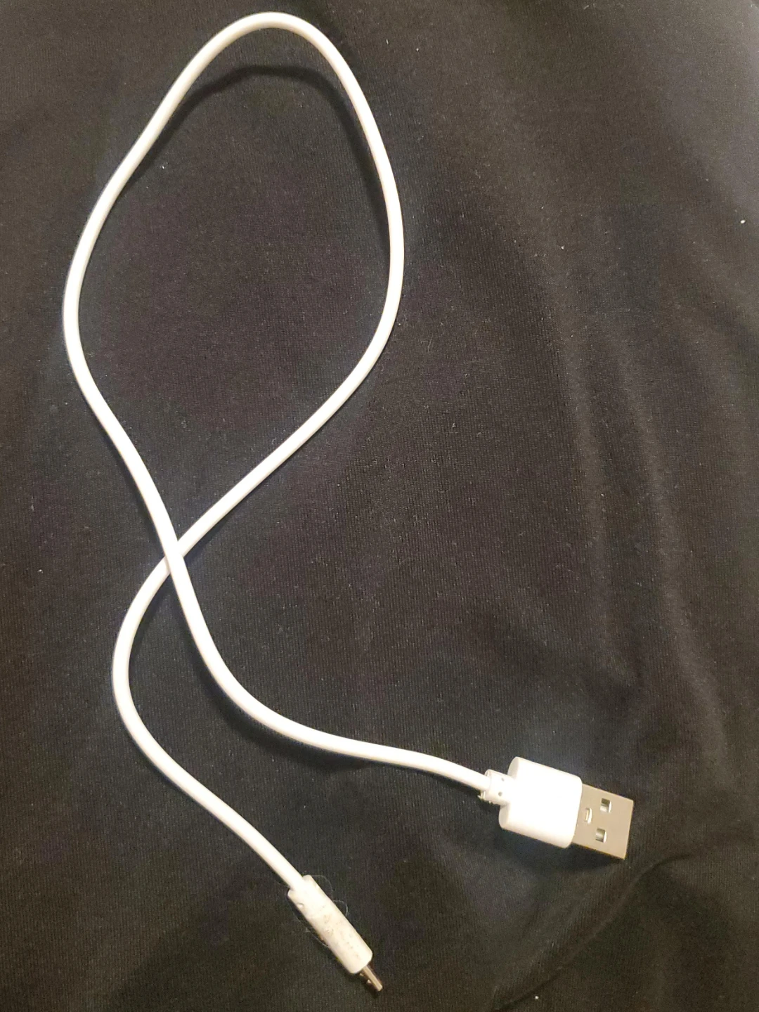 🥕 White USB Charging Cable