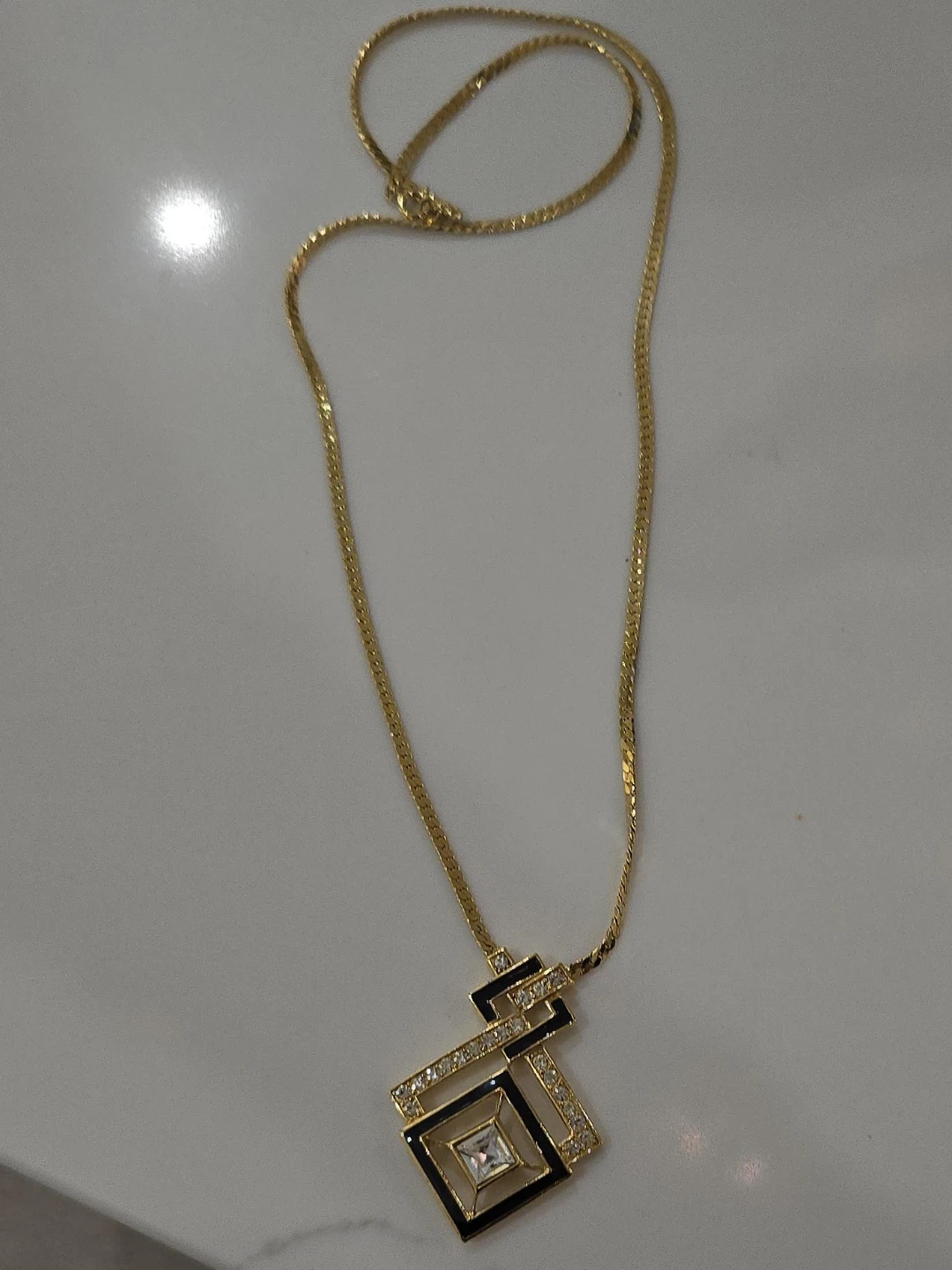 Gold-tone Geometric Pendant Necklace image indicator(1)