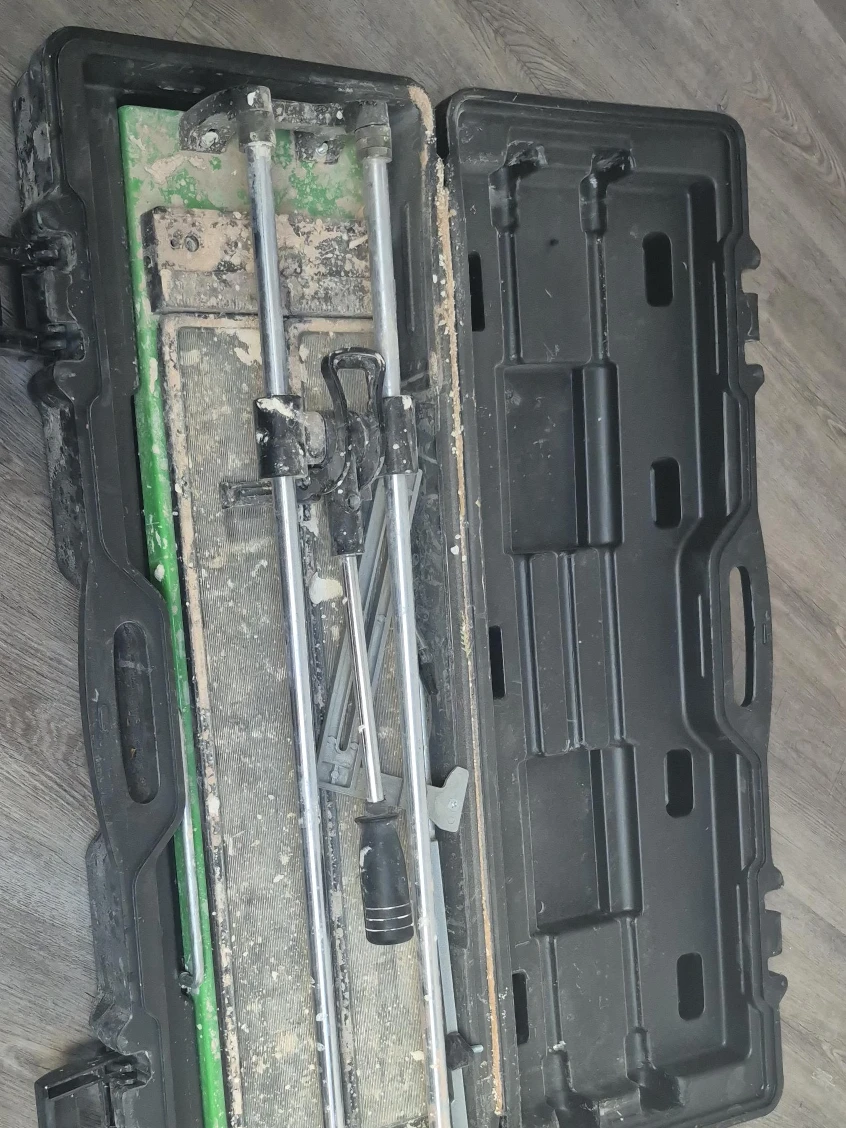 Tile Cutter