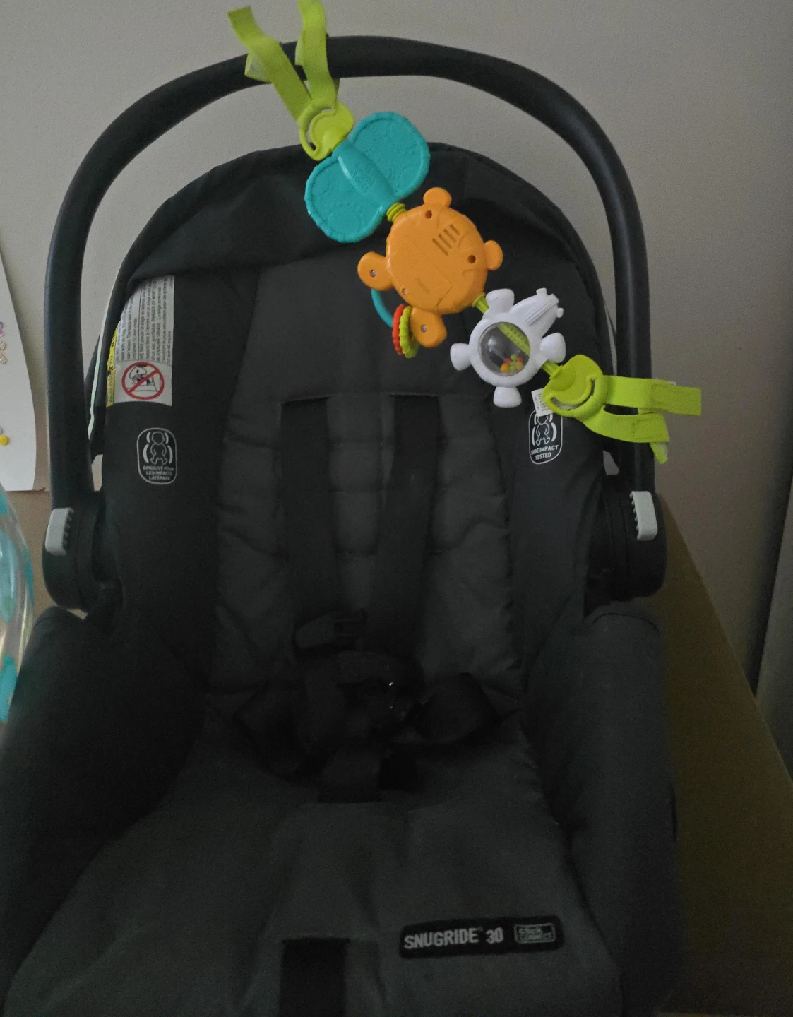 Graco SnugRide 30 Infant Car Seat