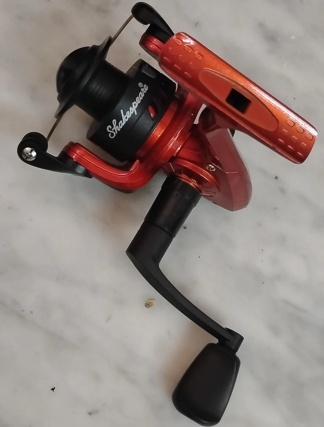 Shakespeare Spinning Fishing Reel - Red & Black