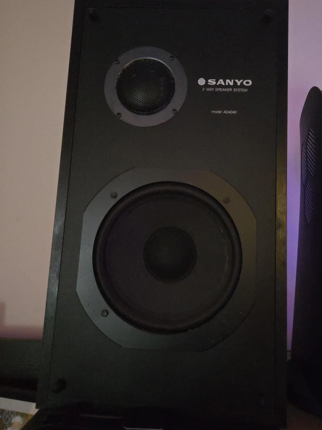 Sanyo AD4040 2-Way Speaker System