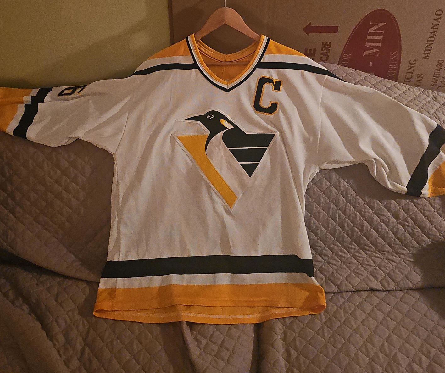 Pittsburgh Penguins Lemieux #66 CCM Hockey Jersey