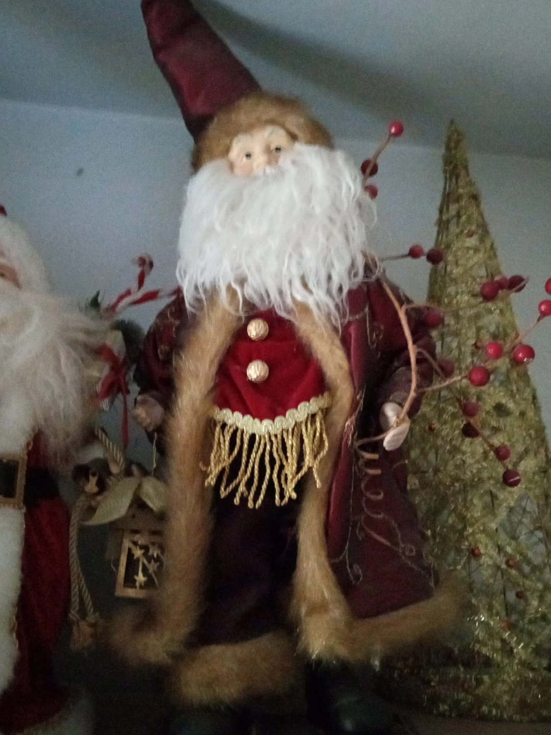 Christmas Santa Claus Figurine image indicator(1)