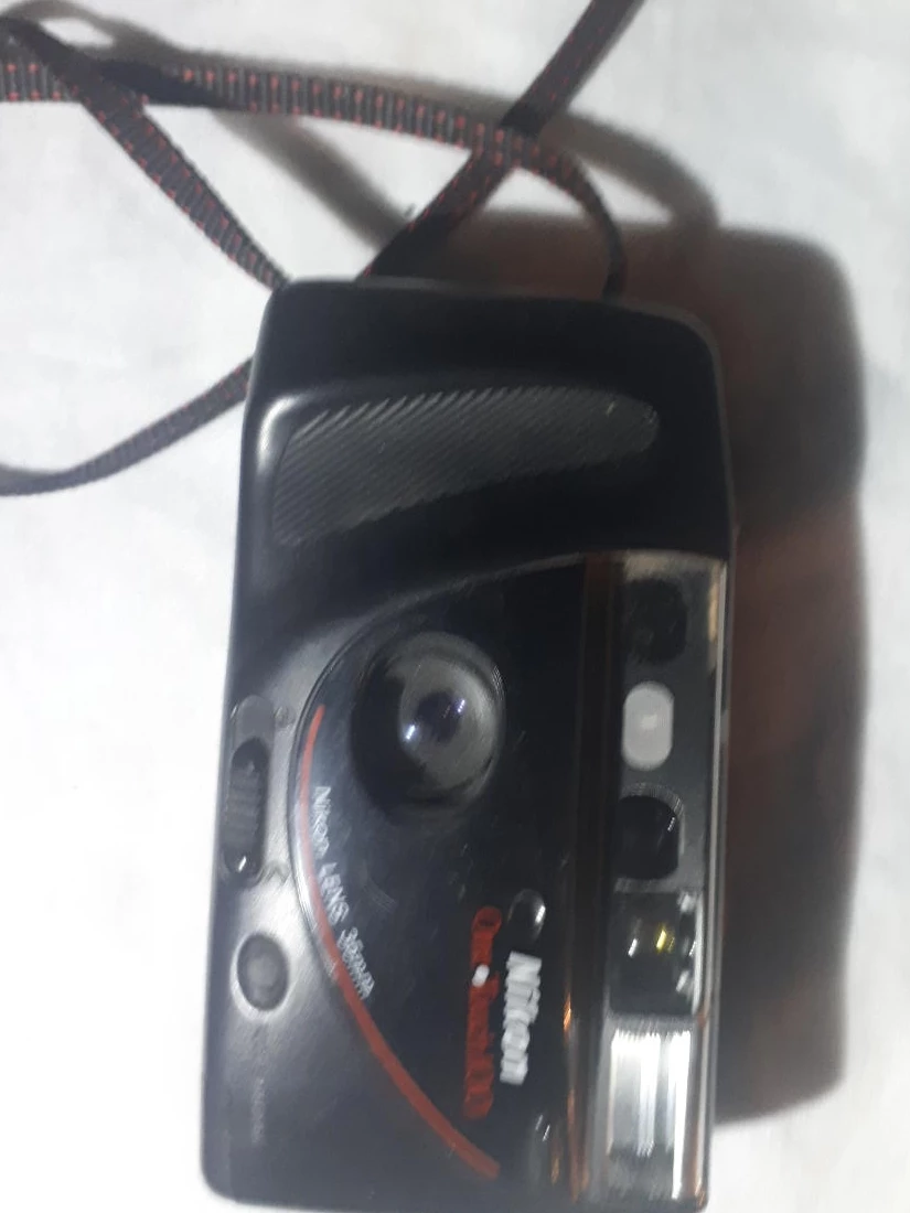 Nikon One Touch 100 35mm Film Camera image indicator(1)