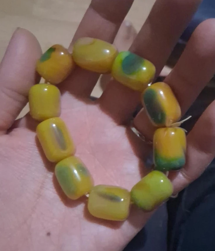 Yellow beaded bracelet
