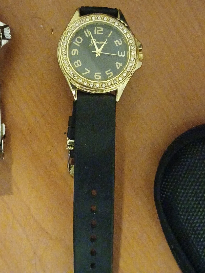 Geneva Women's Watch - Gold & Black