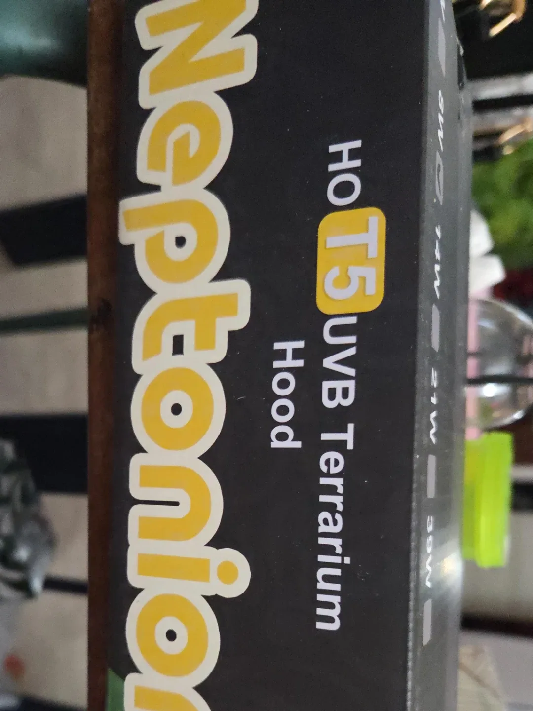 Neptonion HO T5 UVB Terrarium Hood