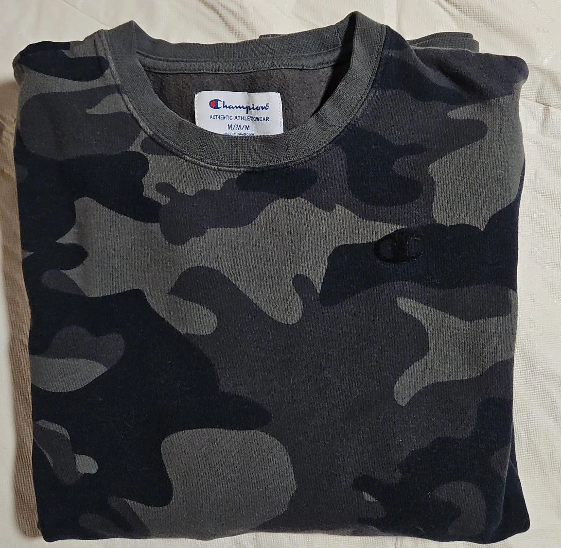 Champion Camo Crewneck Sweatshirt - Size M