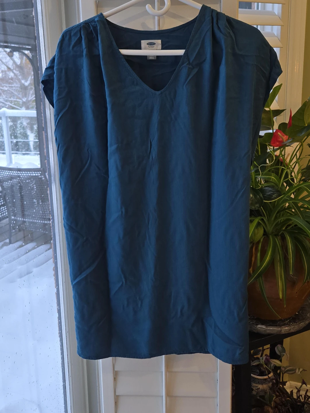 Old Navy Blue Tunic Top image indicator(1)