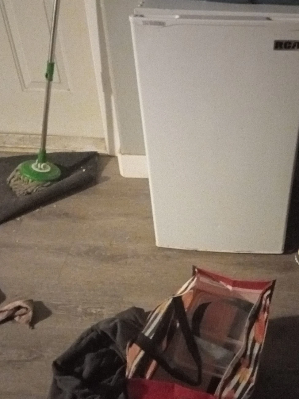 RCA Mini Fridge