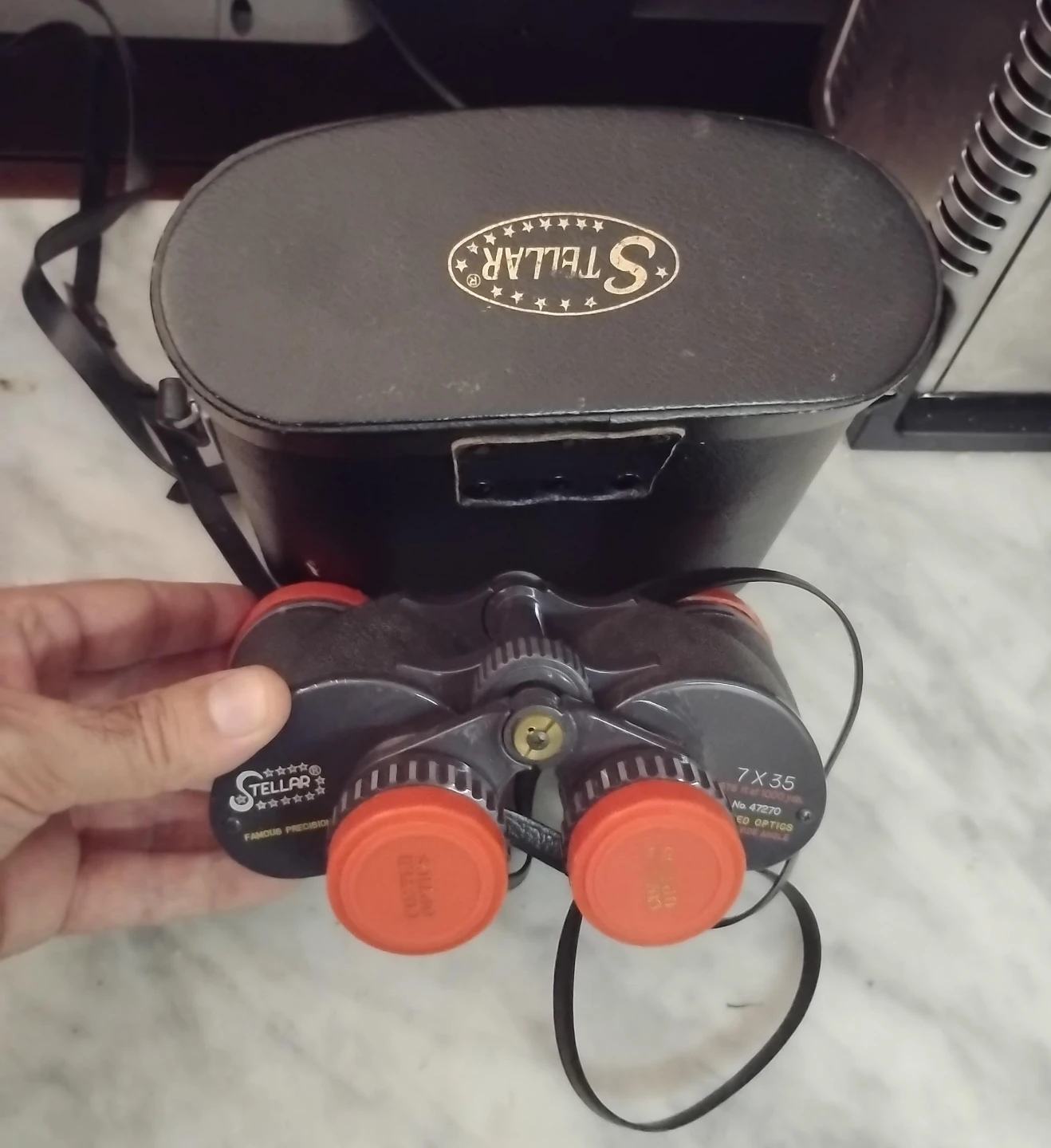 Stellar 7X35 Binoculars with Case