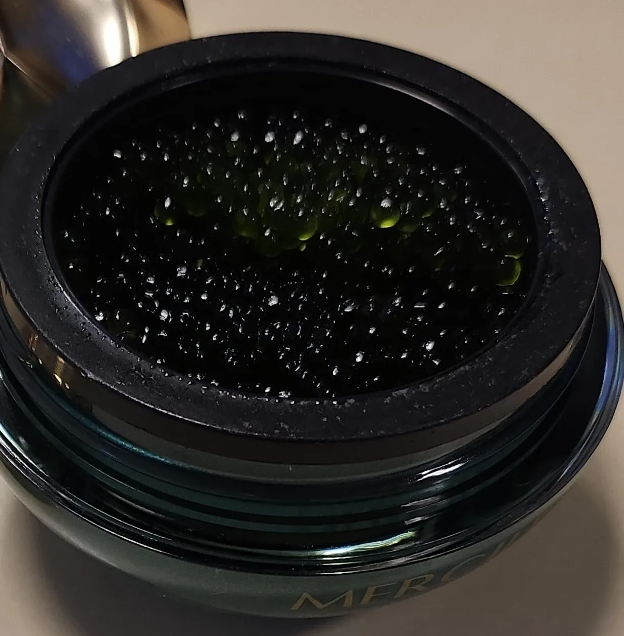 Seaweed moisturizing capsule gel balls