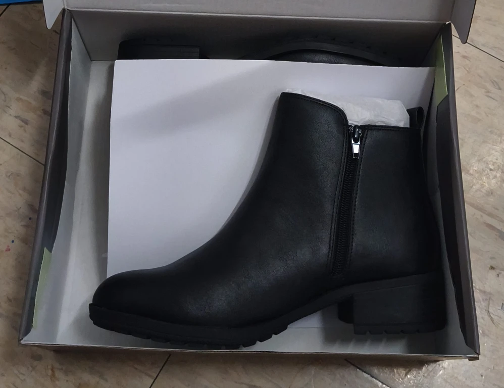 Black Ankle Boots with Box size 8 1/2