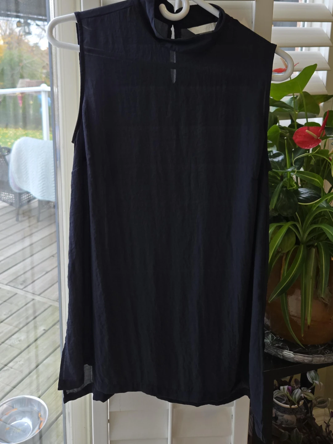 Sleeveless Mock Neck Blouse - Dark Blue