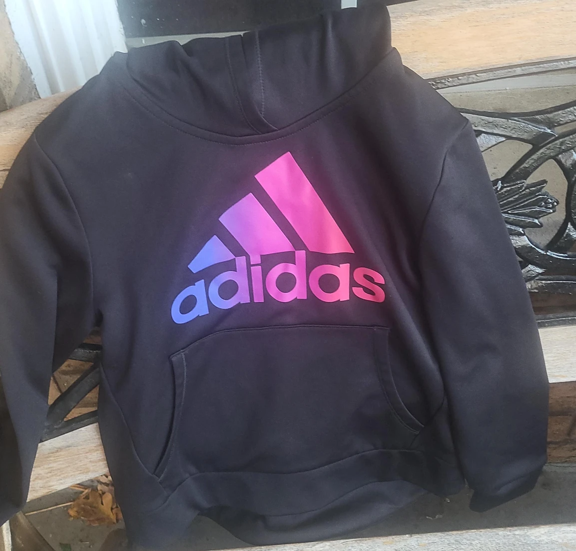 Addies unisex sweater