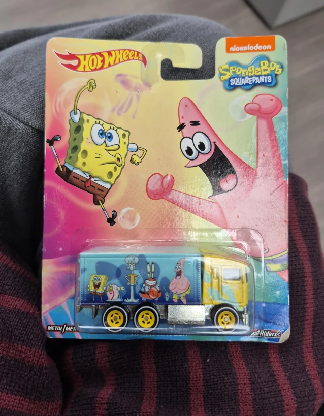 Hot Wheels Spongebob Squarepants Hiway Hauler