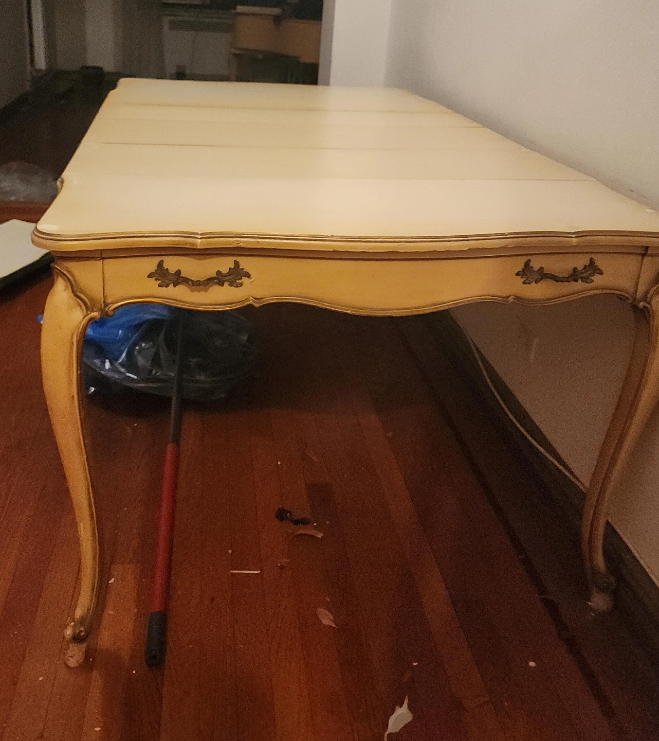 Extendable Dining Table with Ornate legs , thumbnail