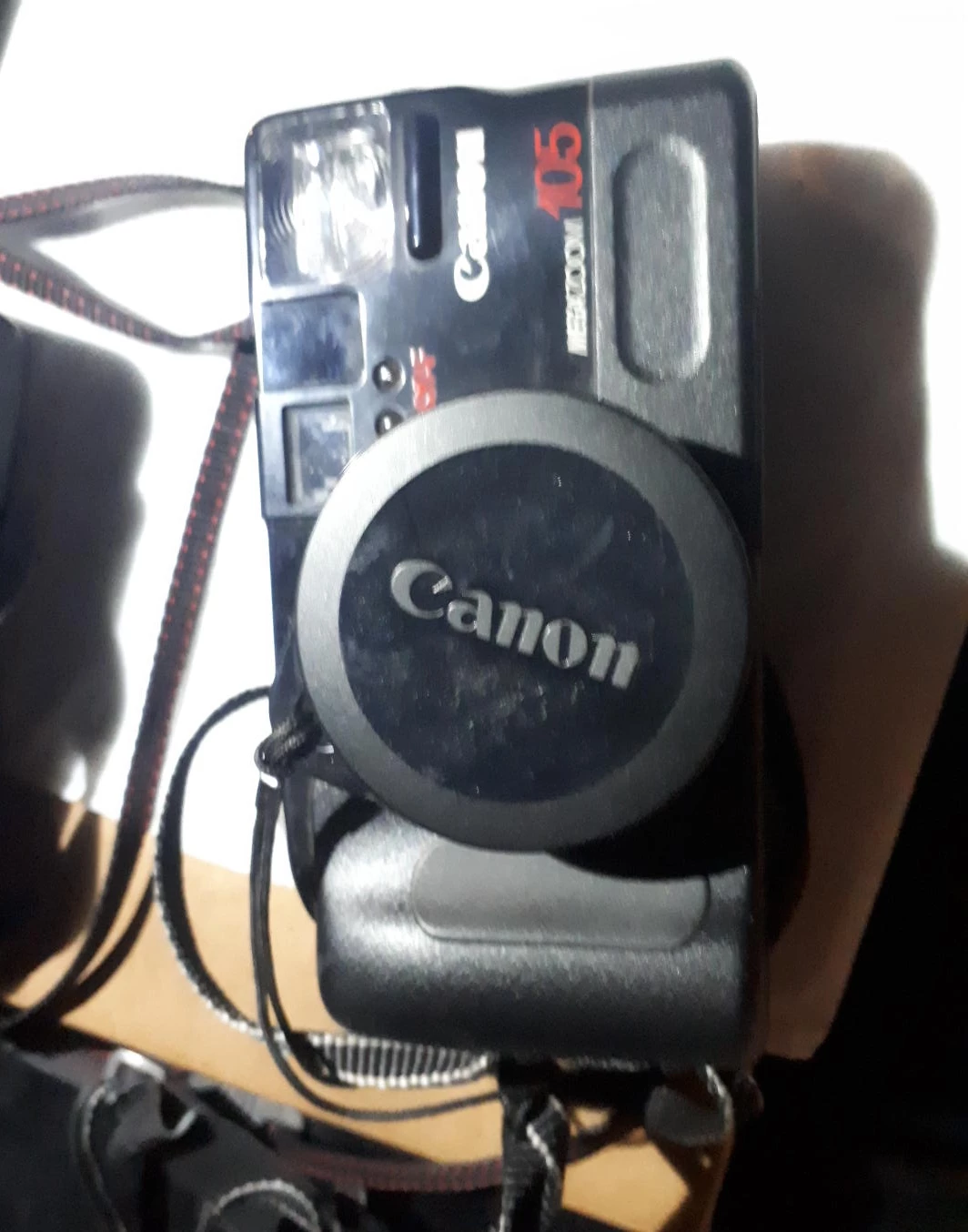 Canon Sure Shot Mega Zoom 105 Camera