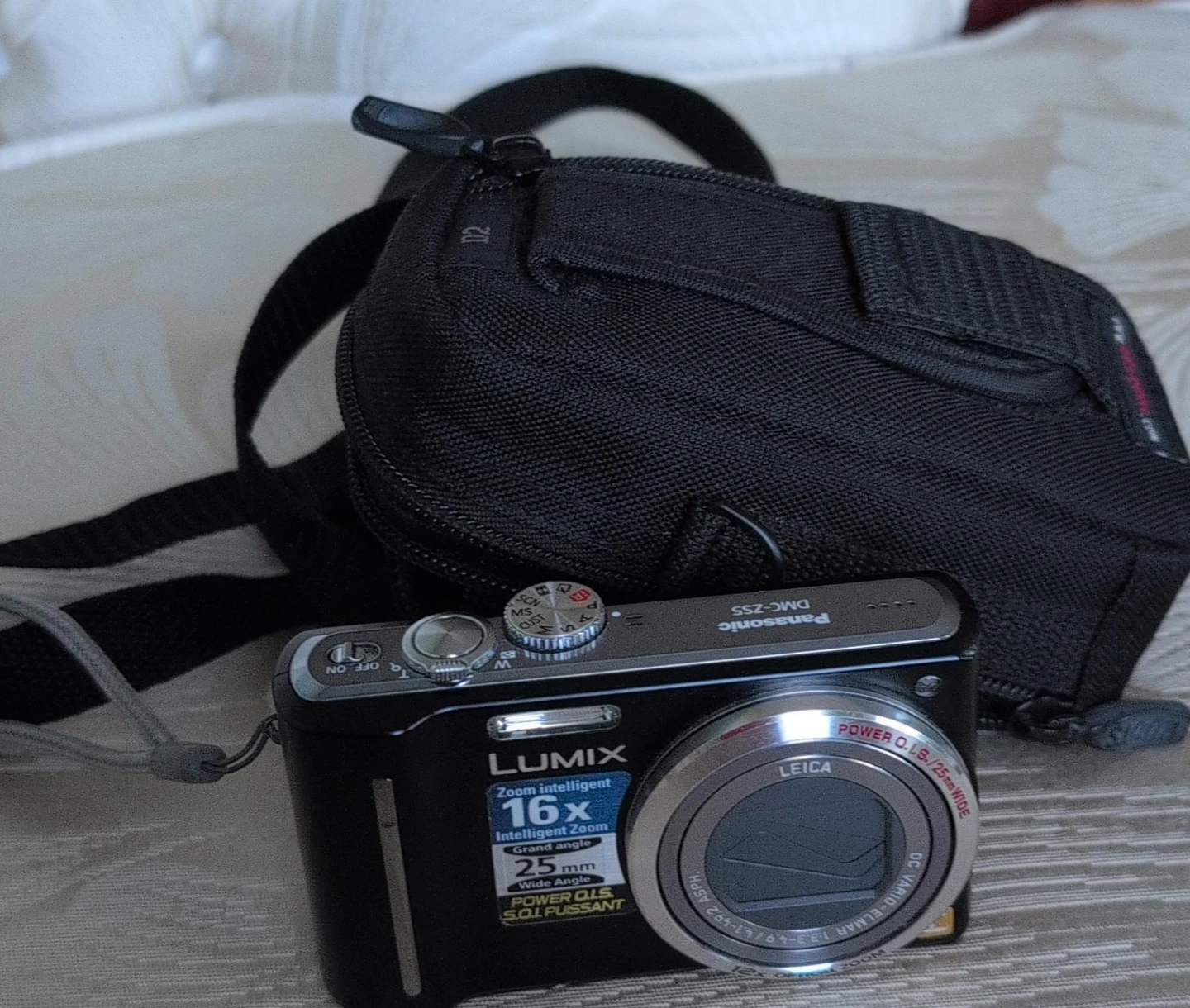 Panasonic Lumix DMC-ZS5 Camera