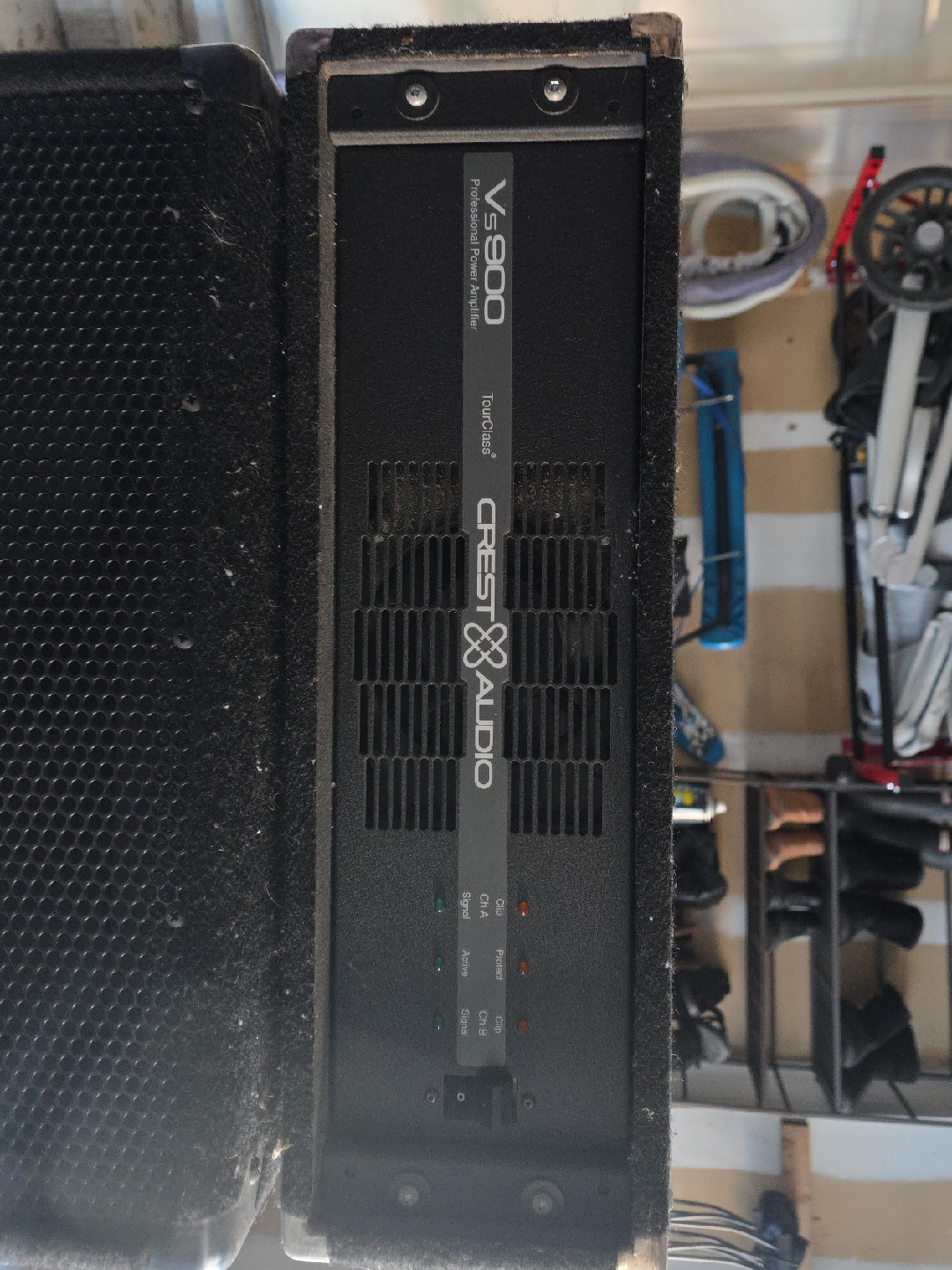 Crest Audio VS900 Professional Power Amplifier