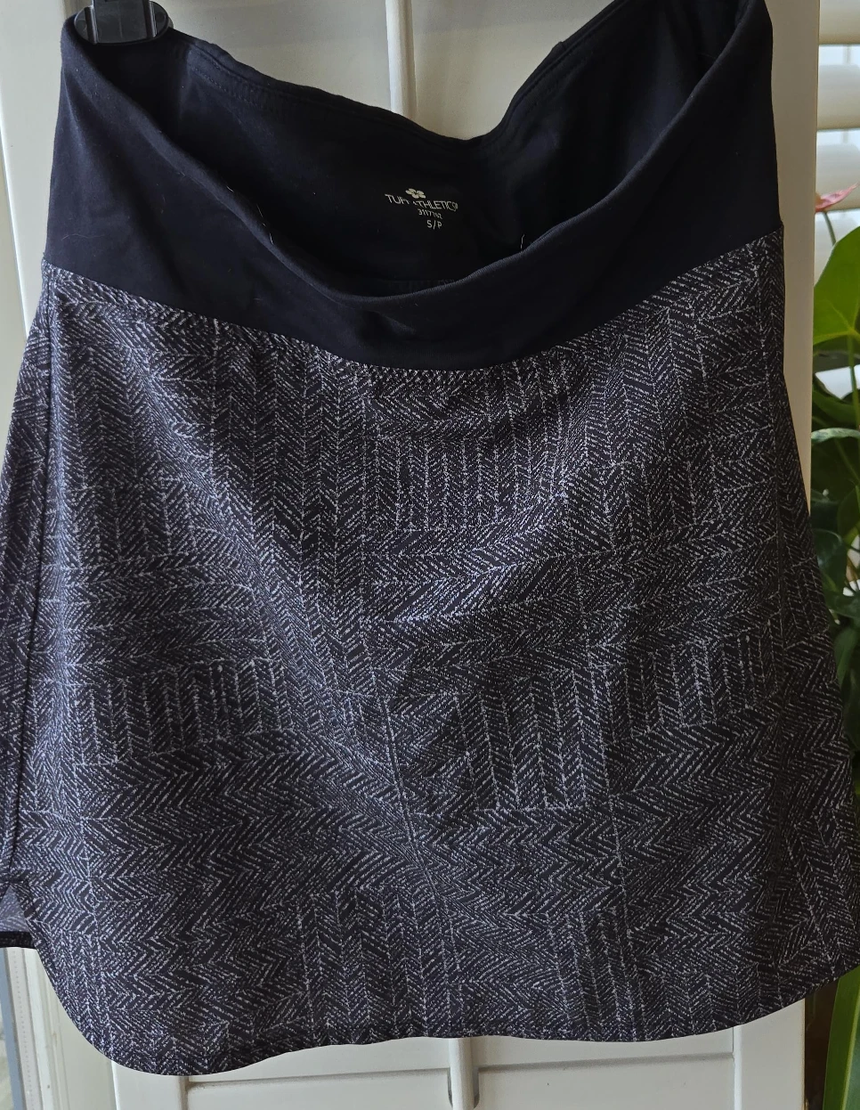 Tune Athletic Skirt - Size S