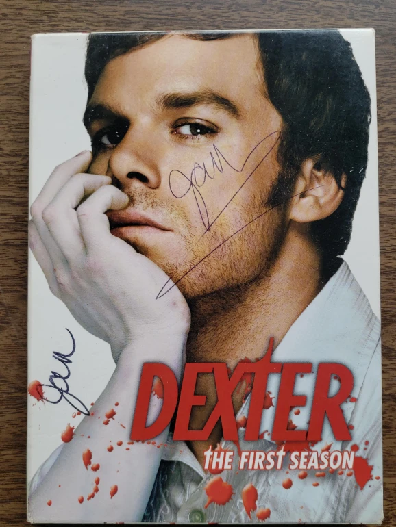 Dexter: The First Season DVD thumbnail