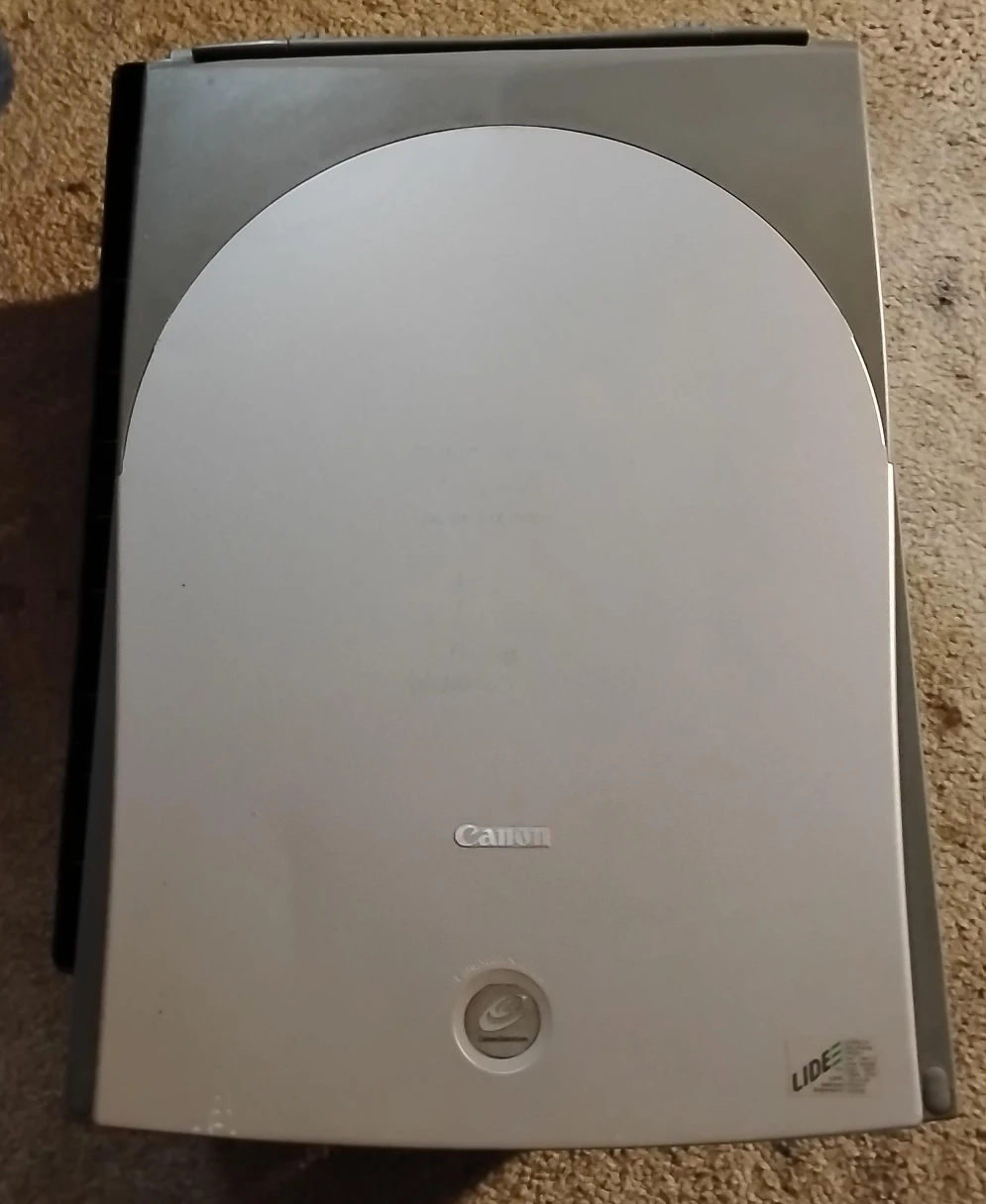 Canon CanoScan N1220U Scanner